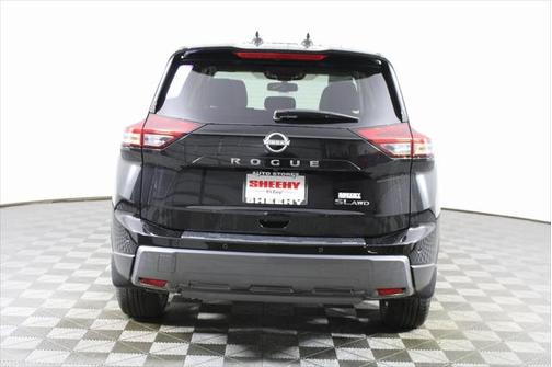 2025 Nissan Rogue SL
