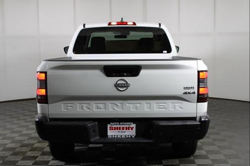 2025 Nissan Frontier S