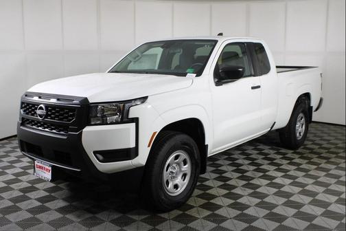 2025 Nissan Frontier S