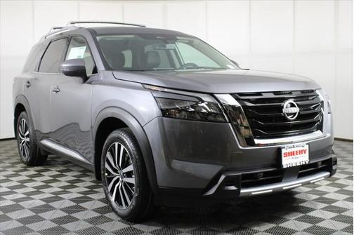 2025 Nissan Pathfinder Platinum 4WD