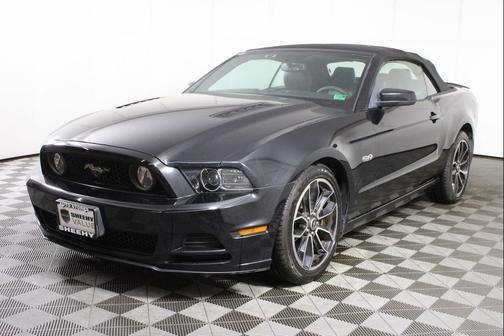 2013 Ford Mustang GT Premium