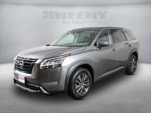 2022 Nissan Pathfinder S 4WD