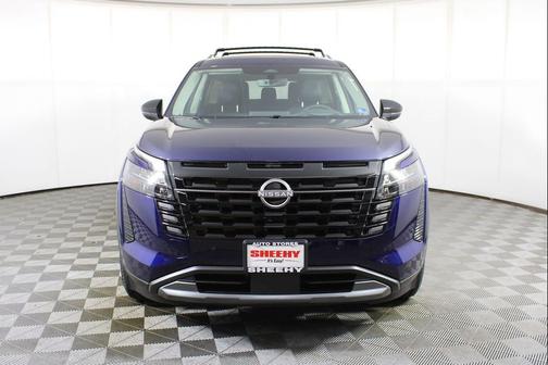 Deep Ocean Blue 2026 Nissan Pathfinder Platinum