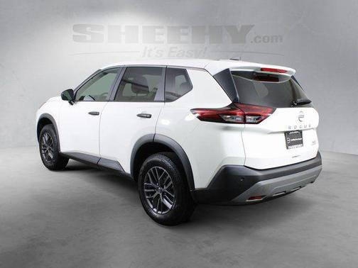 Glacier White 2023 Nissan Rogue S