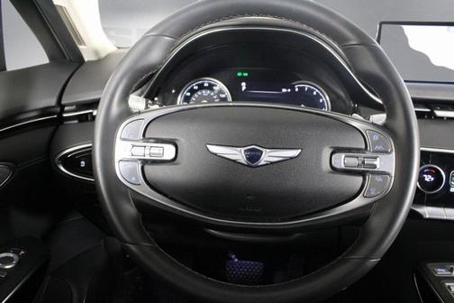 2025 Genesis GV70 2.5T AWD