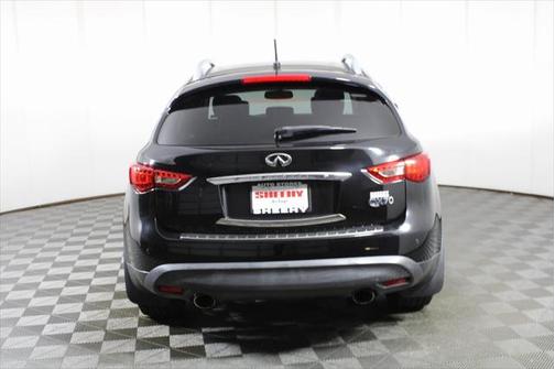2014 INFINITI QX70 Base