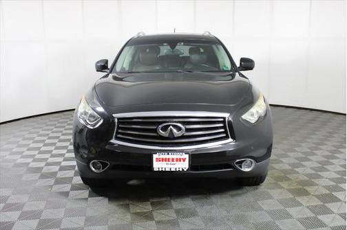 2014 INFINITI QX70 Base