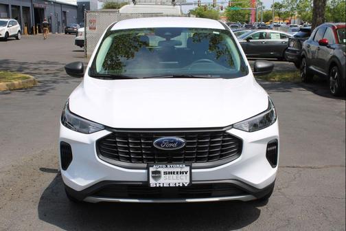 Oxford White 2023 Ford Escape SE