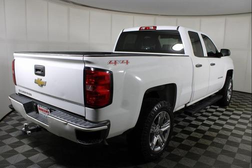 2016 Chevrolet Silverado 1500 Custom