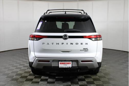2025 Nissan Pathfinder Platinum 4WD