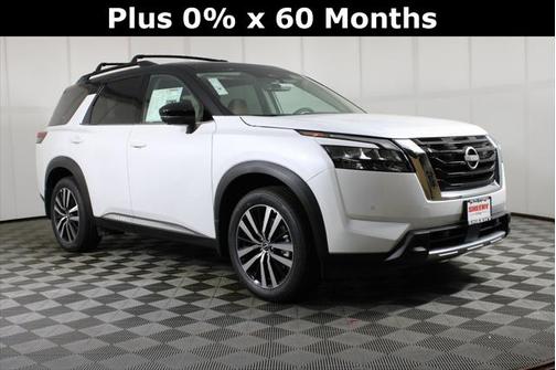 2025 Nissan Pathfinder Platinum 4WD