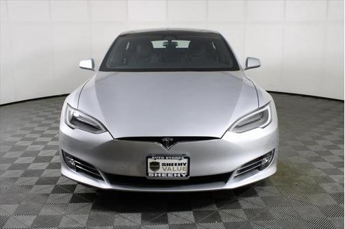 2018 Tesla Model S 75D