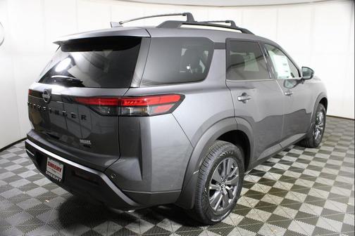 2025 Nissan Pathfinder SV 4WD