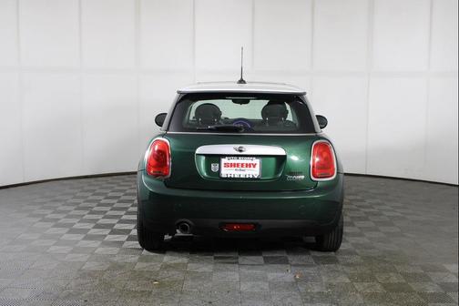 2015 MINI Hardtop Cooper