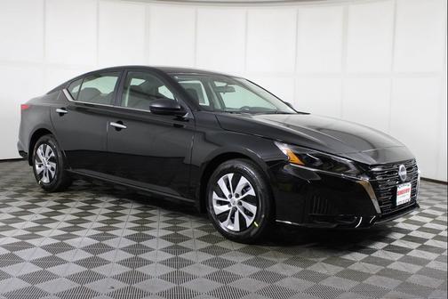 2025 Nissan Altima S FWD