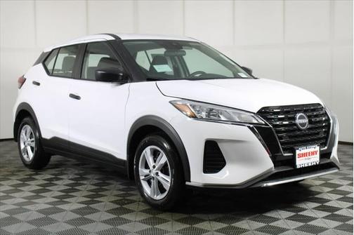 2025 Nissan Kicks S