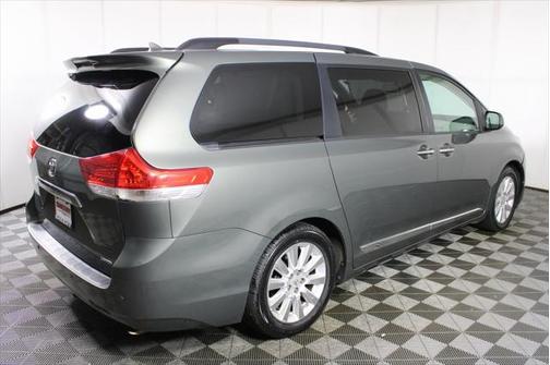 2012 Toyota Sienna Limited
