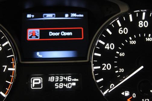 2015 Nissan Pathfinder SL