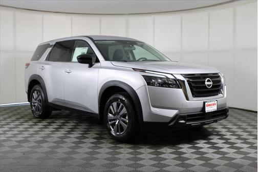 2025 Nissan Pathfinder S 4WD