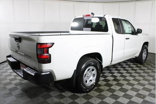 2025 Nissan Frontier S