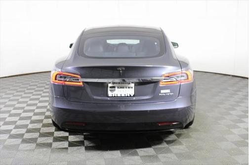 2021 Tesla Model S Long Range