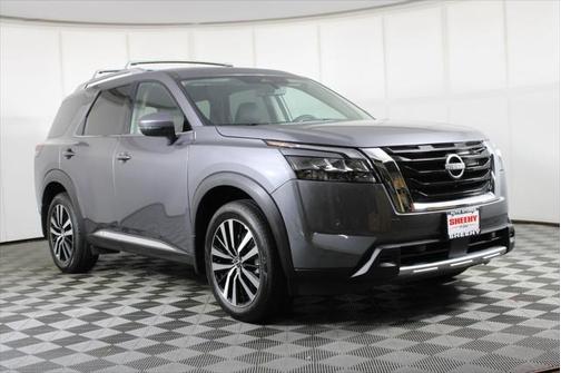 2025 Nissan Pathfinder Platinum 4WD
