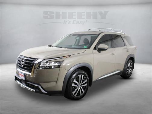 2023 Nissan Pathfinder Platinum 4WD