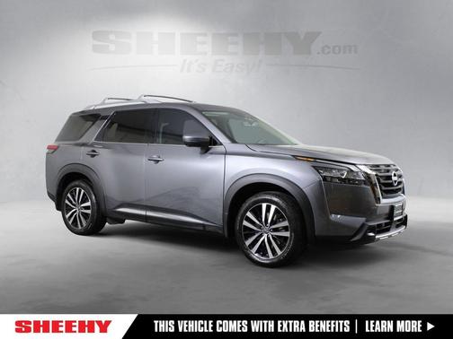 2024 Nissan Pathfinder Platinum 4WD