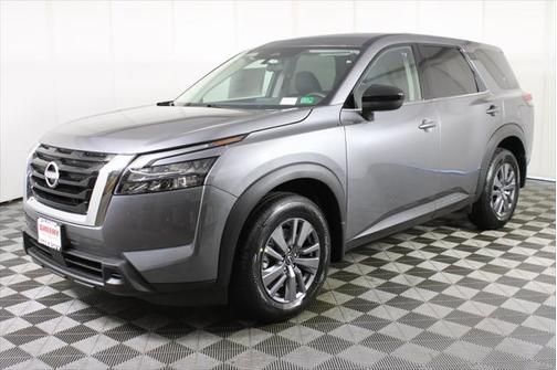 2025 Nissan Pathfinder S 4WD