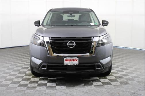 2025 Nissan Pathfinder S 4WD