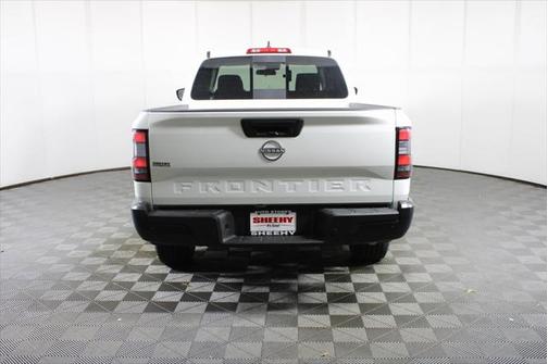 2025 Nissan Frontier S