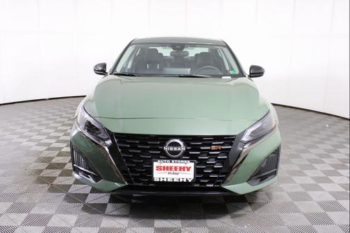 2025 Nissan Altima SR FWD