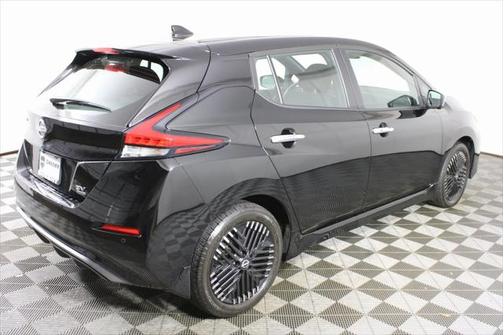 2023 Nissan Leaf SV PLUS 60 kWh