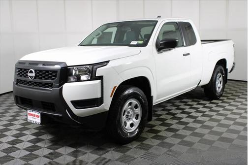 2025 Nissan Frontier S