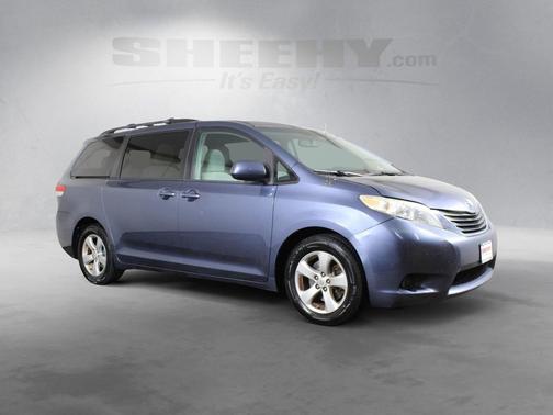 2013 Toyota Sienna LE