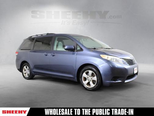 2013 Toyota Sienna LE