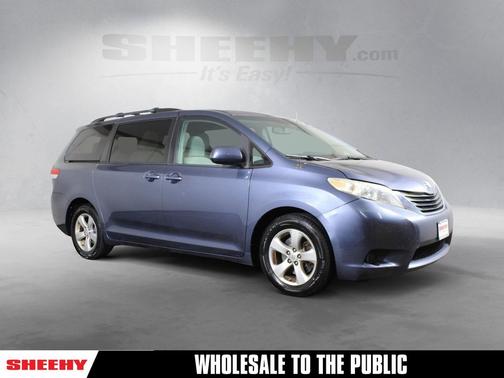 2013 Toyota Sienna LE