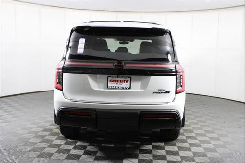 2025 Nissan Armada PRO-4X 4WD