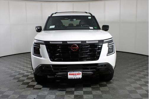 2025 Nissan Armada PRO-4X 4WD