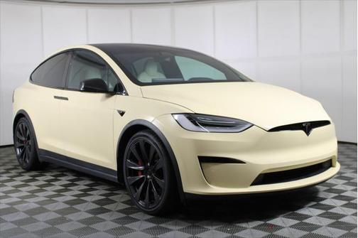 2022 Tesla Model X Plaid Tri Motor All-Wheel Drive