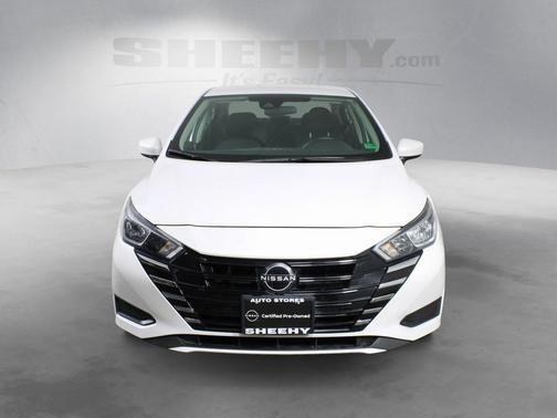 2024 Nissan Versa 1.6 SV