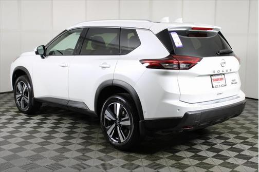 2025 Nissan Rogue SL