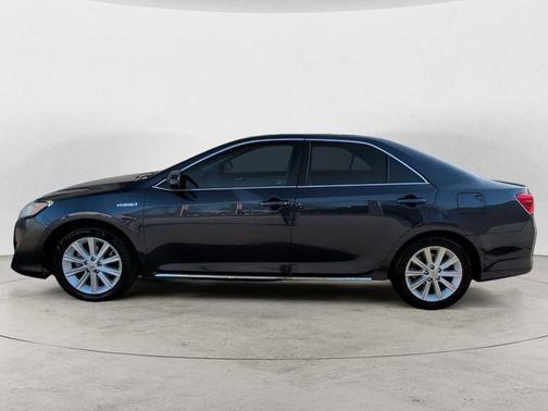 2014 Toyota Camry Hybrid LE