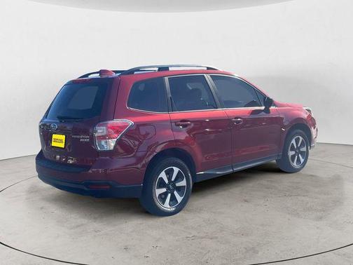 2017 Subaru Forester 2.5i