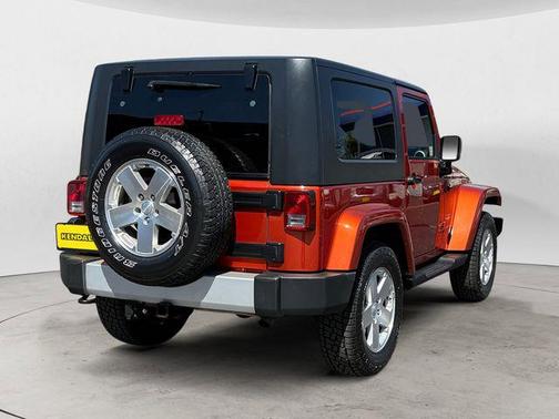 Sunburst Orange Pearlcoat 2009 Jeep Wrangler Sahara