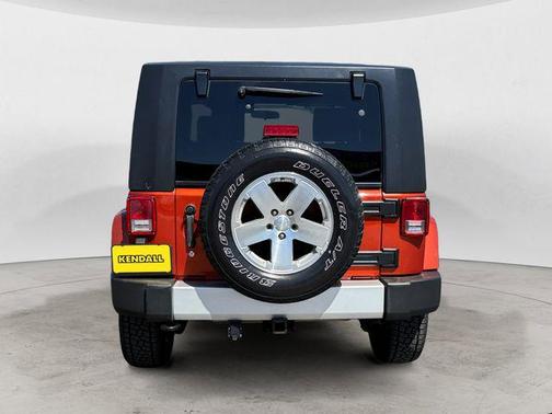 Sunburst Orange Pearlcoat 2009 Jeep Wrangler Sahara