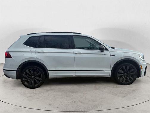 2020 Volkswagen Tiguan 2.0T SE R-Line Black 4MOTION