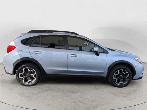 Ice Silver Metallic 2014 Subaru XV Crosstrek 2.0i Premium