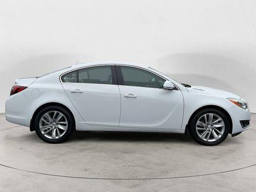 2017 Buick Regal Turbo Premium II