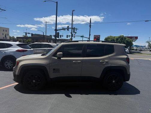 Mojave Sand 2015 Jeep Renegade Latitude